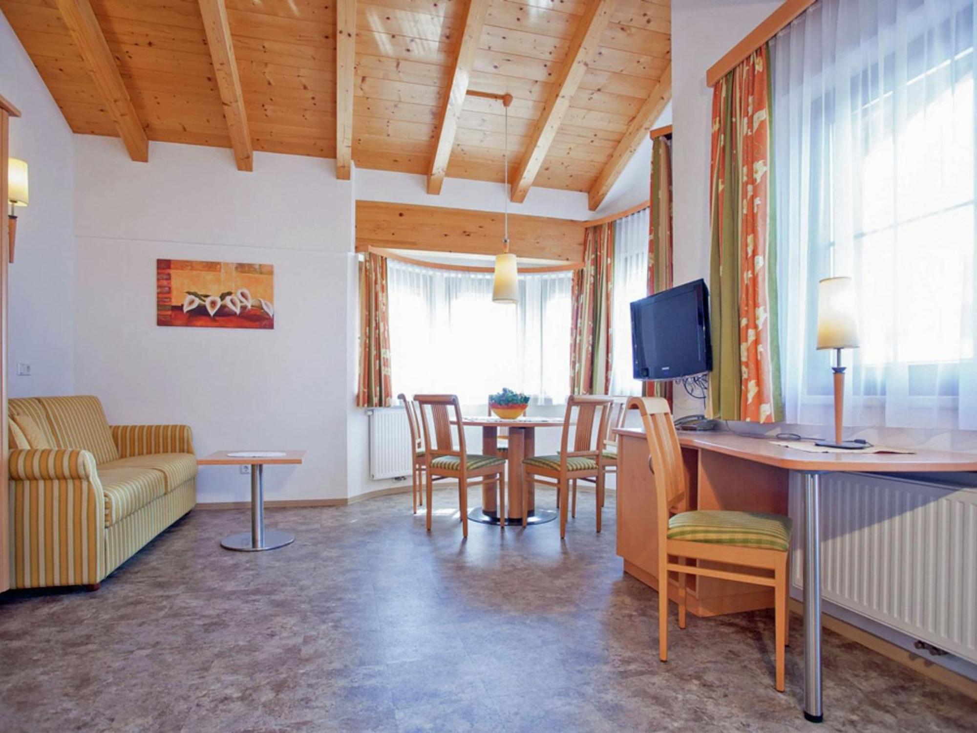 Luxurious Apartment In Kaltenbach With Sauna Stumm Exterior photo